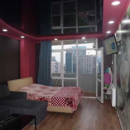 Apartment With Black Sea View Batumi Esterno foto